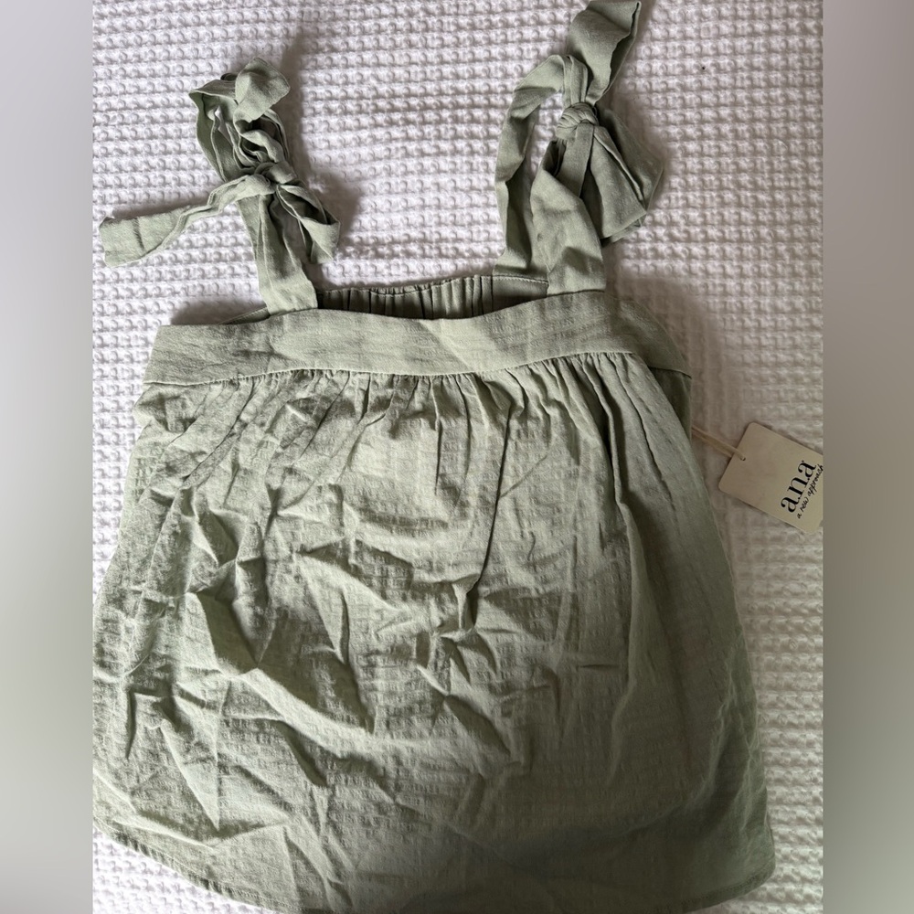 a.n.a Green Sleeveless Top